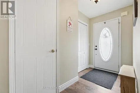 941 Gordon Street Guelph (kortright West) ON N1G 4R9