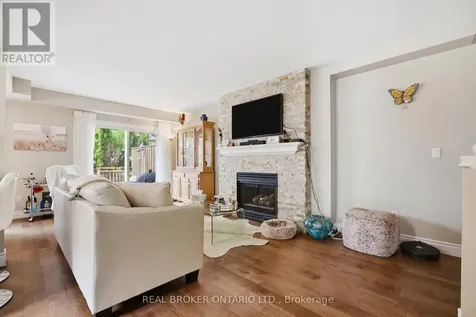941 Gordon Street Guelph (kortright West) ON N1G 4R9