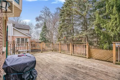 941 Gordon Street Guelph (kortright West) ON N1G 4R9