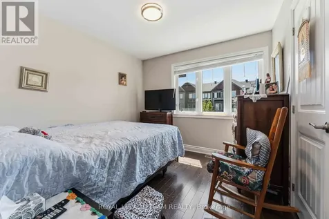 231 Cayman Road Ottawa ON K2S 0N8