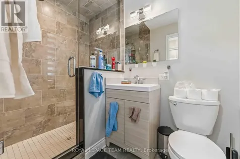 231 Cayman Road Ottawa ON K2S 0N8