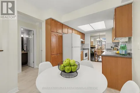 176 Hunterswood Crescent Ottawa ON K1G 5V8