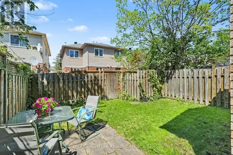 176 Hunterswood Crescent Ottawa ON K1G 5V8