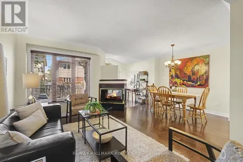 176 Hunterswood Crescent Ottawa ON K1G 5V8