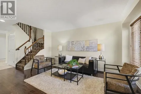 176 Hunterswood Crescent Ottawa ON K1G 5V8