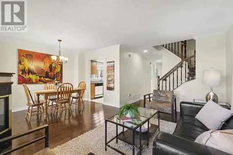 176 Hunterswood Crescent Ottawa ON K1G 5V8