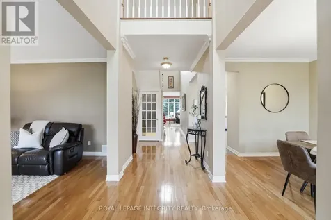 578 Devonwood Circle Ottawa ON K1T 4E6