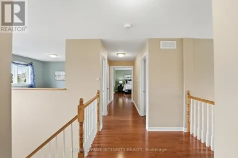 578 Devonwood Circle Ottawa ON K1T 4E6