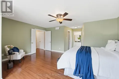 578 Devonwood Circle Ottawa ON K1T 4E6