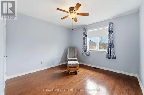 578 Devonwood Circle Ottawa ON K1T 4E6