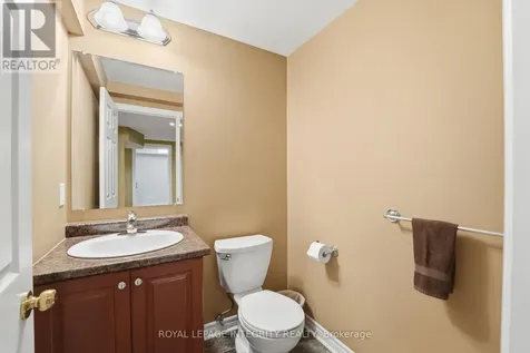 578 Devonwood Circle Ottawa ON K1T 4E6