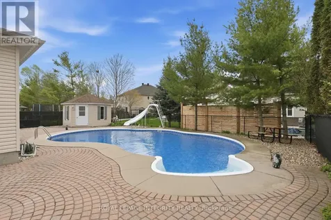 578 Devonwood Circle Ottawa ON K1T 4E6