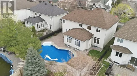 578 Devonwood Circle Ottawa ON K1T 4E6