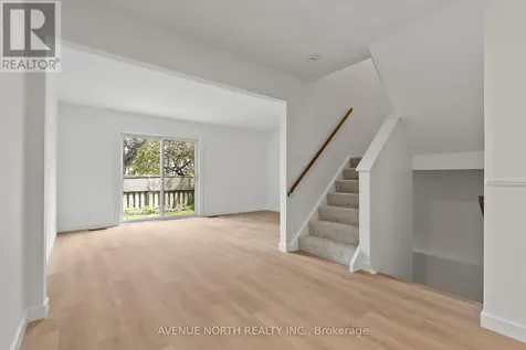 1408 Ballard Crescent Ottawa ON K1B 4Y0