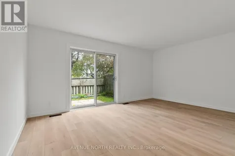 1408 Ballard Crescent Ottawa ON K1B 4Y0