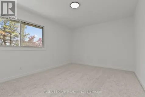 1408 Ballard Crescent Ottawa ON K1B 4Y0