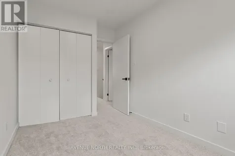 1408 Ballard Crescent Ottawa ON K1B 4Y0