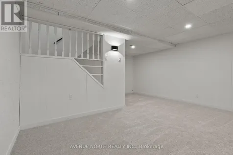 1408 Ballard Crescent Ottawa ON K1B 4Y0