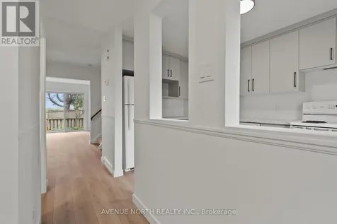 1408 Ballard Crescent Ottawa ON K1B 4Y0