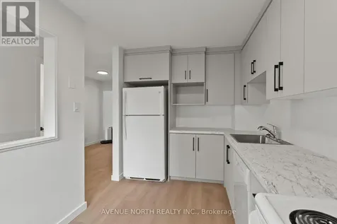 1408 Ballard Crescent Ottawa ON K1B 4Y0