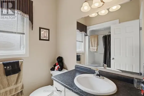 45 Treadwell Street Aylmer ON N5H 3B7