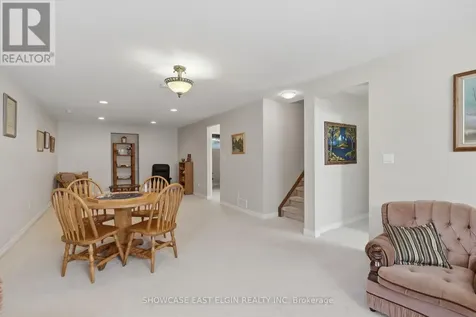 45 Treadwell Street Aylmer ON N5H 3B7