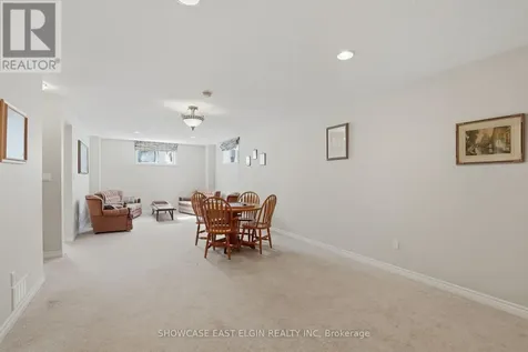 45 Treadwell Street Aylmer ON N5H 3B7
