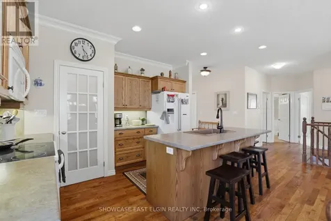 45 Treadwell Street Aylmer ON N5H 3B7