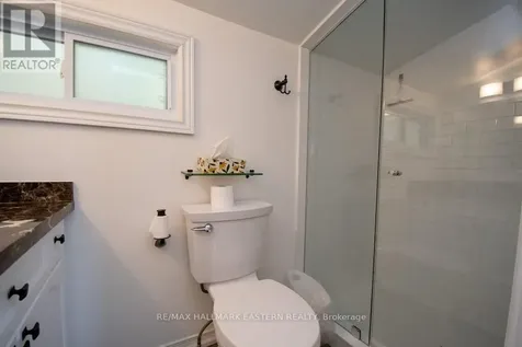 33 Pineway Court Trent Lakes ON K0L 1J0