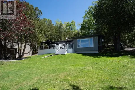 33 Pineway Court Trent Lakes ON K0L 1J0