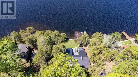 33 Pineway Court Trent Lakes ON K0L 1J0