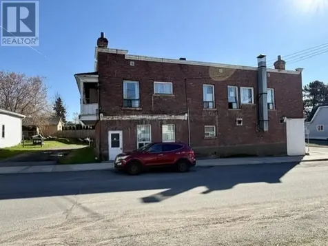 142 College Street Thunder Bay ON P7A 5J7