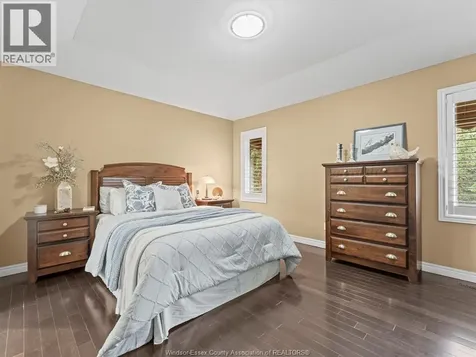 26 Golfview Kingsville ON N9Y 4E3