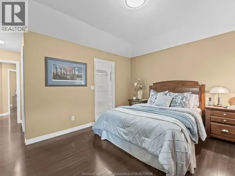 26 Golfview Kingsville ON N9Y 4E3