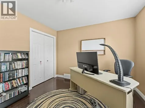 26 Golfview Kingsville ON N9Y 4E3