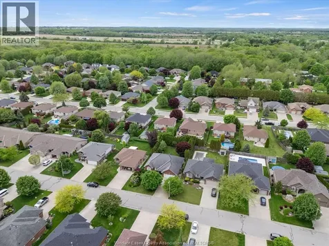 26 Golfview Kingsville ON N9Y 4E3