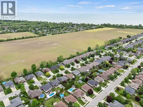 26 Golfview Kingsville ON N9Y 4E3