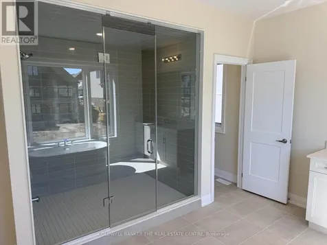 7 Pinetree Drive Oro-medonte ON L0L 2L0