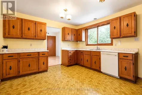 303 Shoreline Drive Oro-medonte ON L0L 1T0