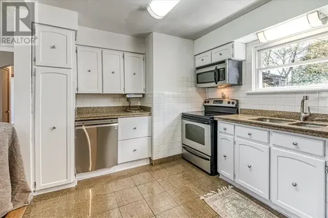 822 Afton Avenue Sudbury ON P3A 3R9