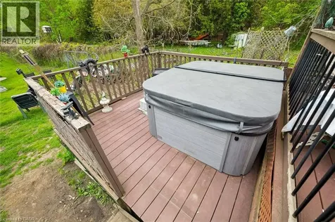 786 Stirling Avenue South Kitchener ON N2M 3K3