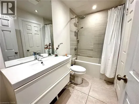 2871 Darien Road Burlington ON L7M 4R6