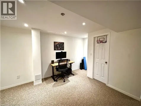 2871 Darien Road Burlington ON L7M 4R6