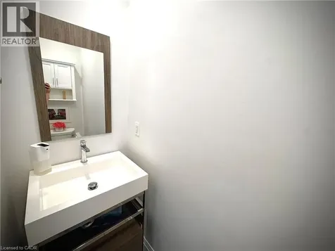 2871 Darien Road Burlington ON L7M 4R6