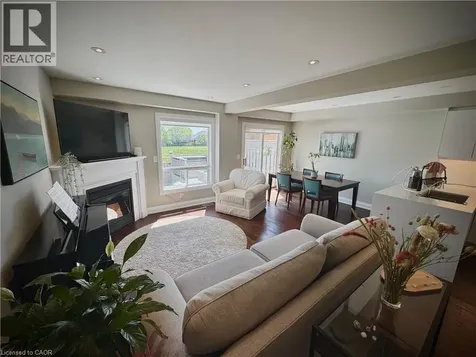 2871 Darien Road Burlington ON L7M 4R6