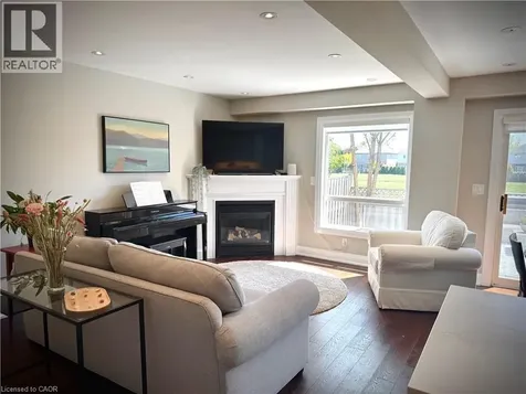 2871 Darien Road Burlington ON L7M 4R6