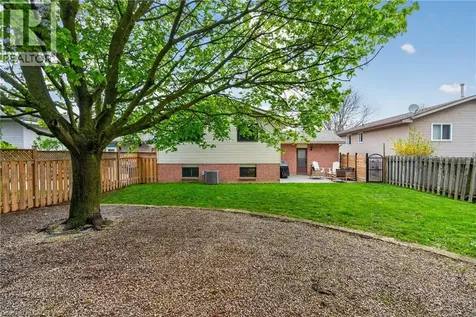 52 Latzer Crescent Brantford ON N3V 1E1