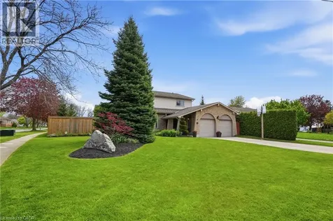 1 Oakmeadow Place St. Catharines ON L2N 5X6