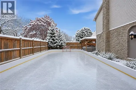 1 Oakmeadow Place St. Catharines ON L2N 5X6