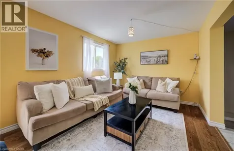 124 Prosperity Drive Kitchener ON N2E 4E8